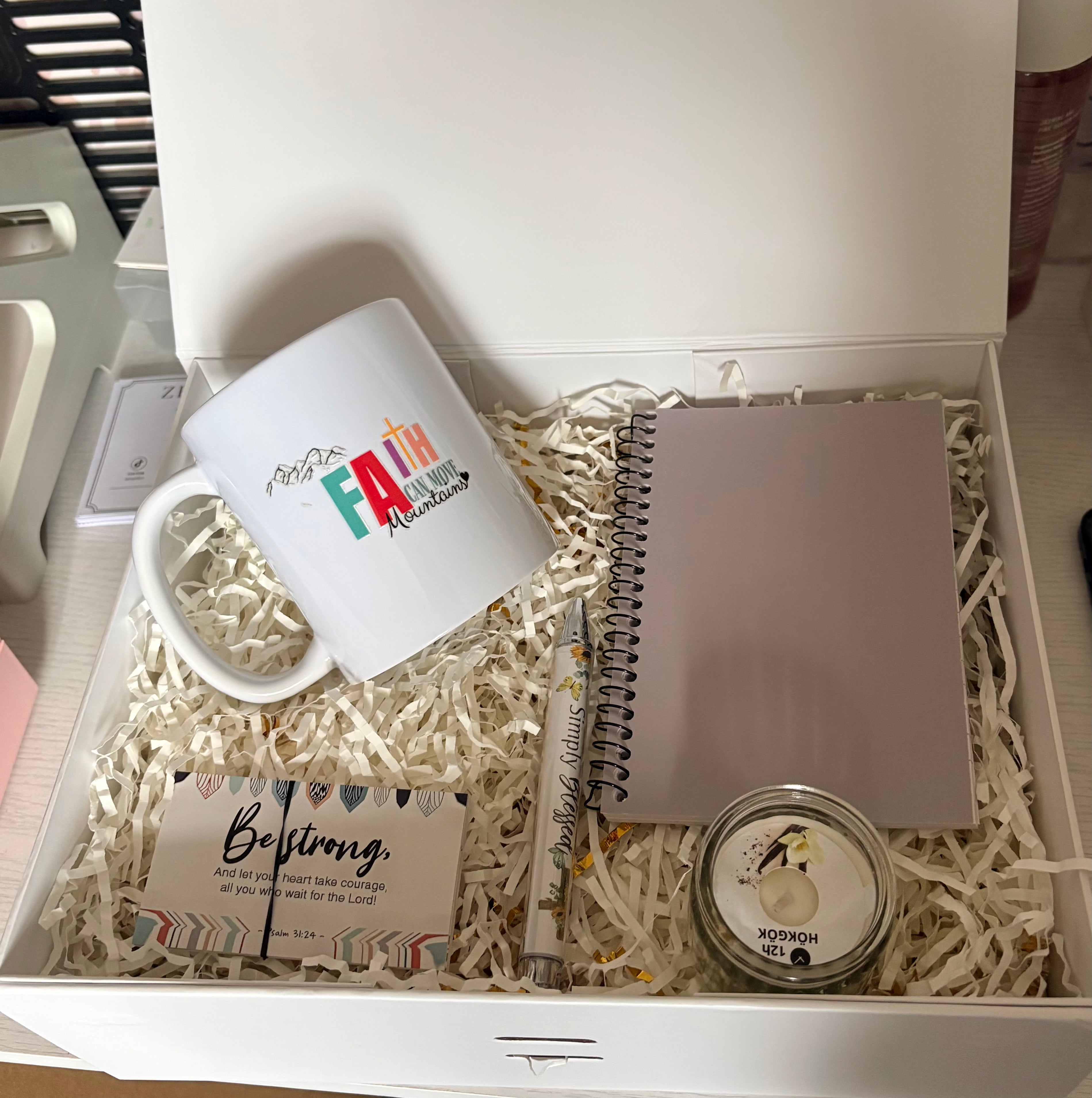 Faith Moves Mountains Mug Gift Set
