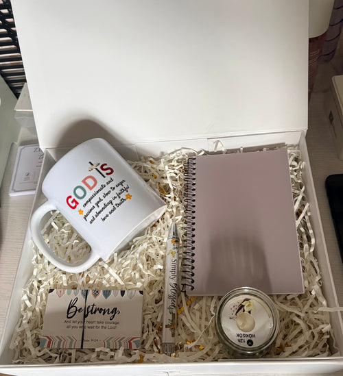 God Is Good Mini Devotional Gift Box